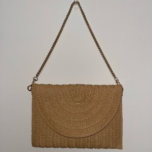 Straw envelope shoulder bag
